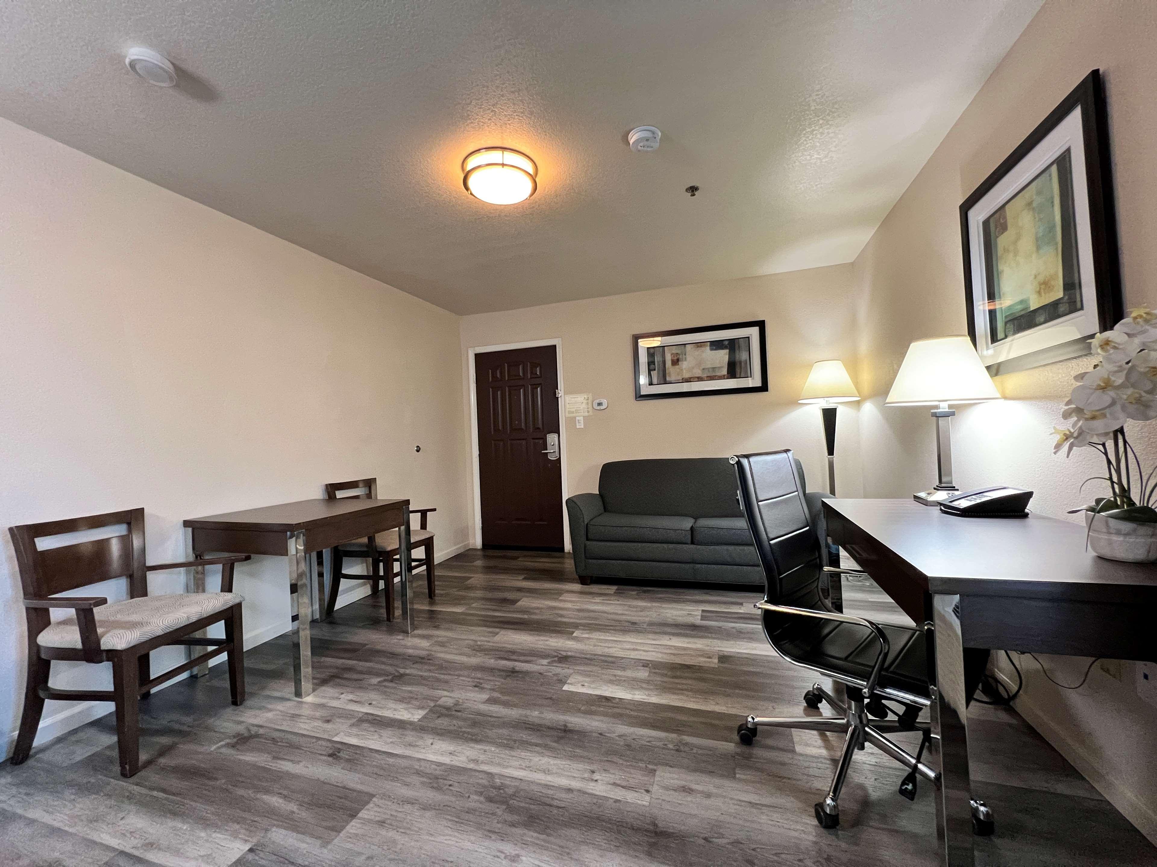 Best Western Americana Dinuba Exterior photo