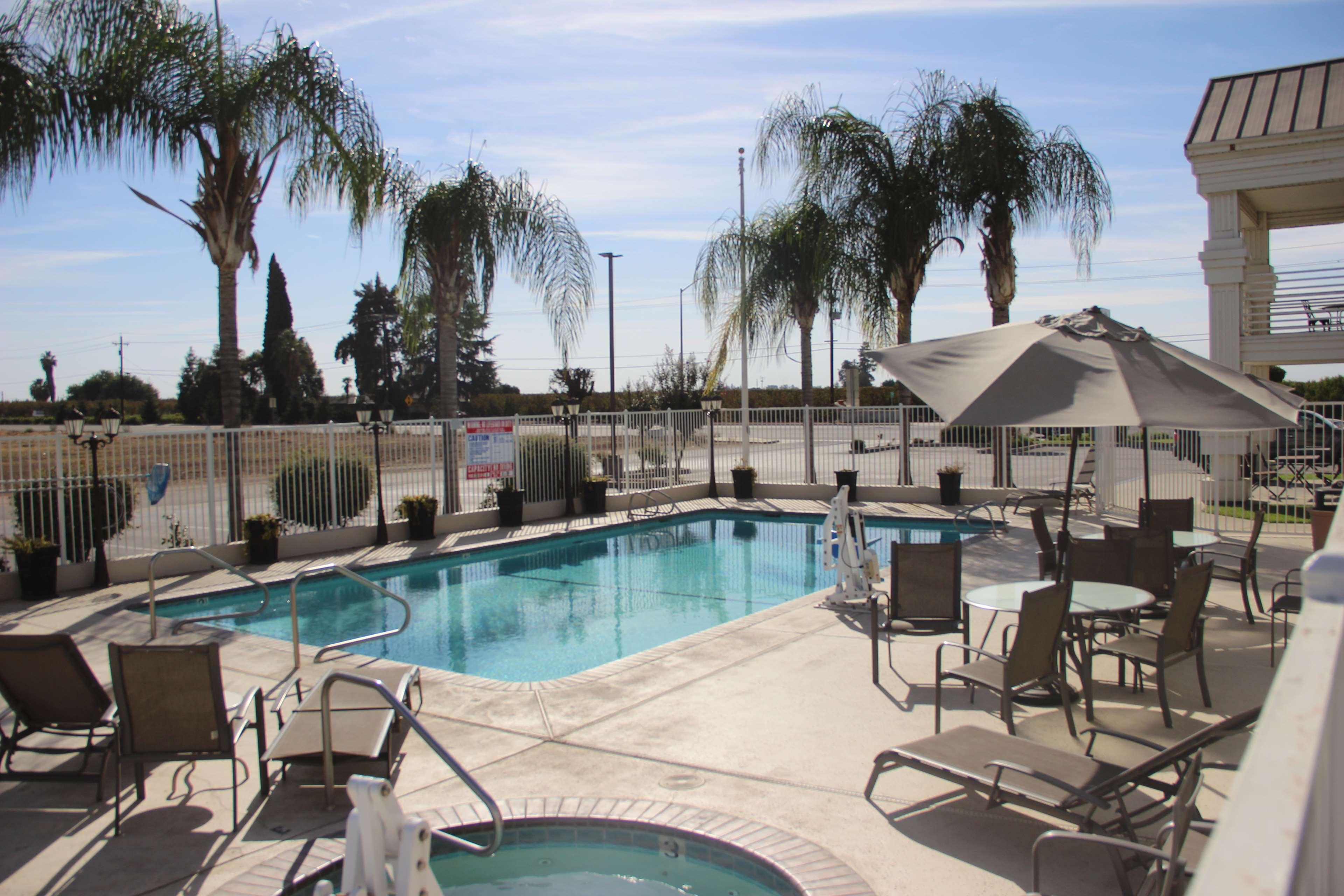 Best Western Americana Dinuba Exterior photo