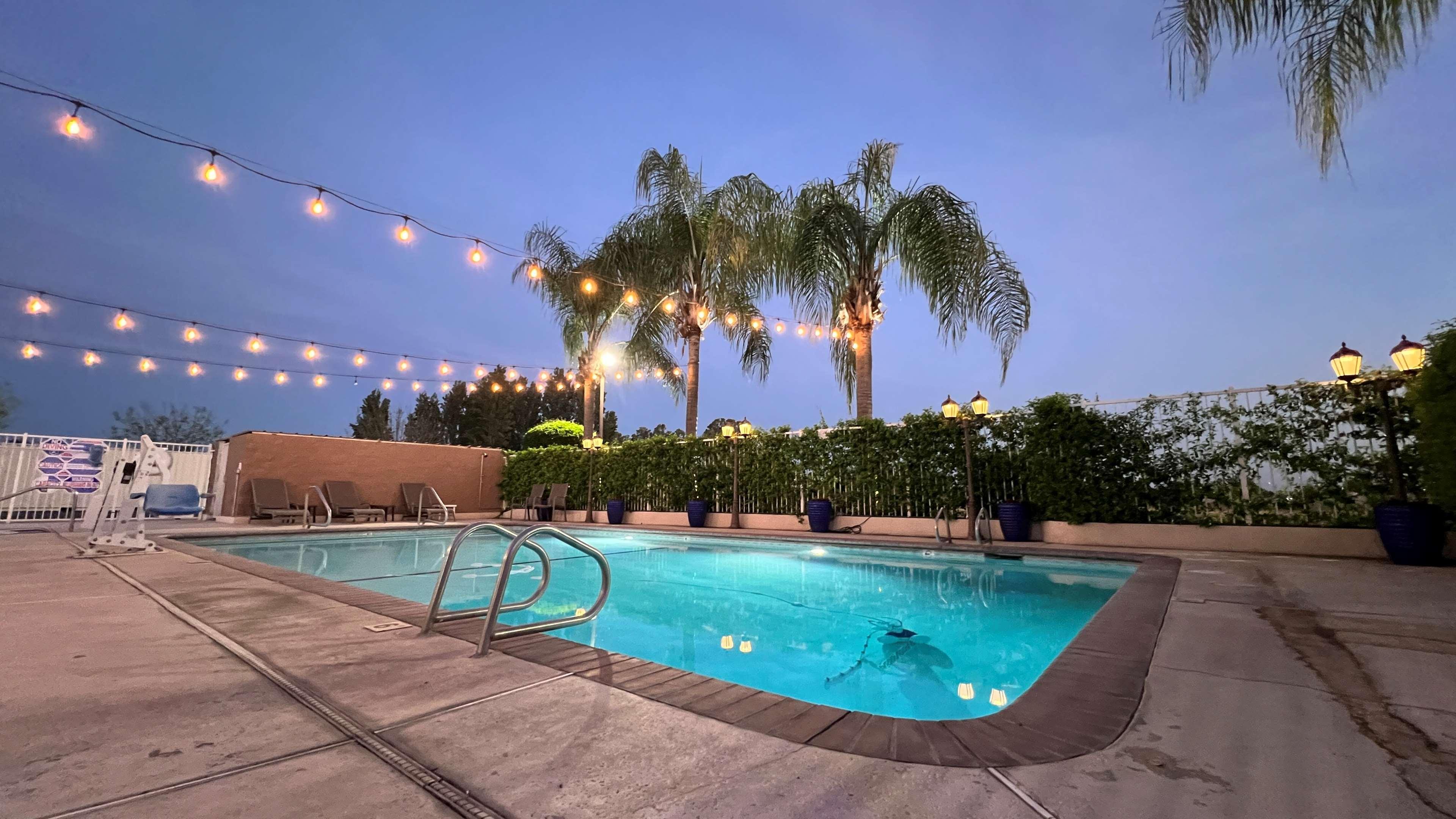 Best Western Americana Dinuba Exterior photo