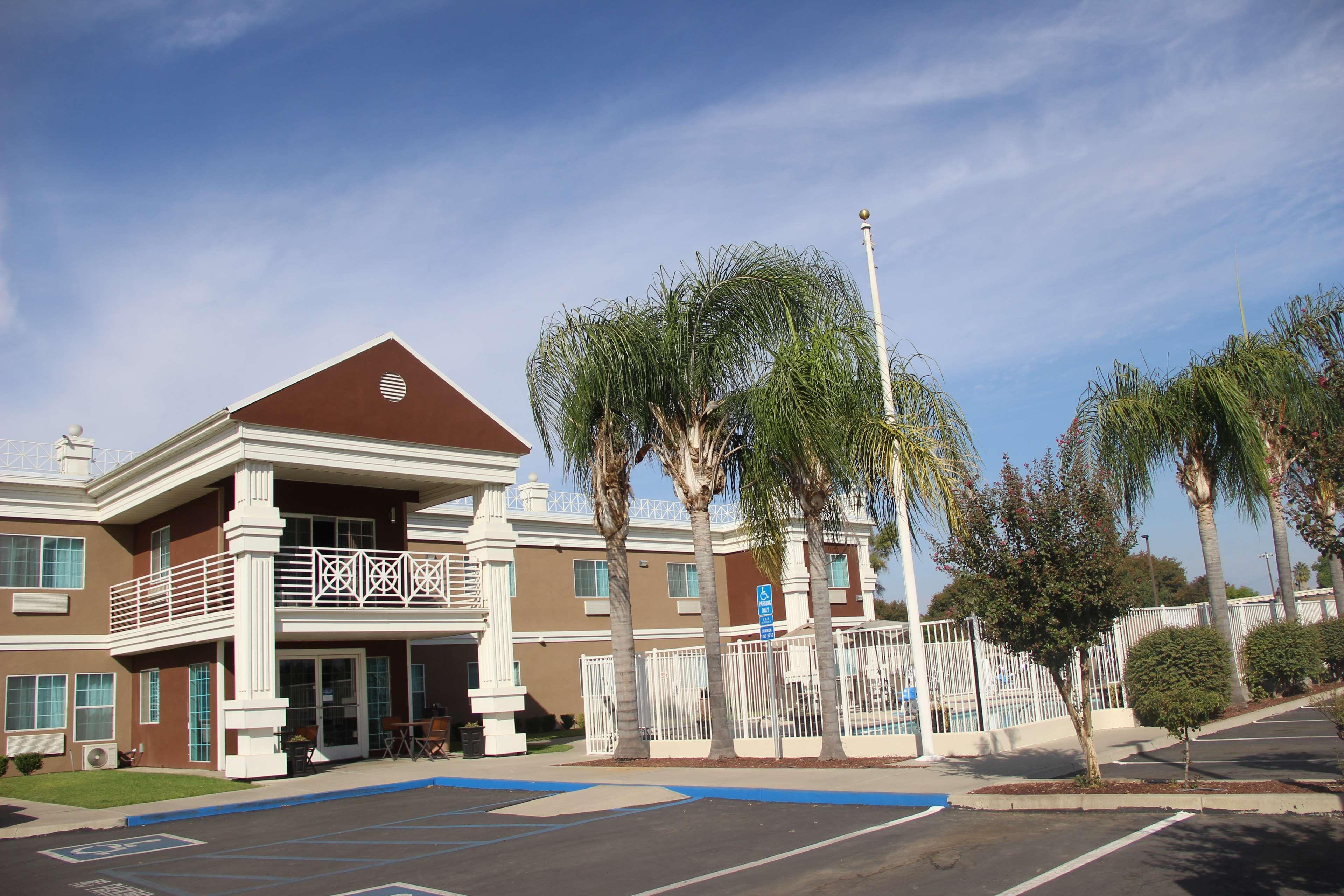 Best Western Americana Dinuba Exterior photo